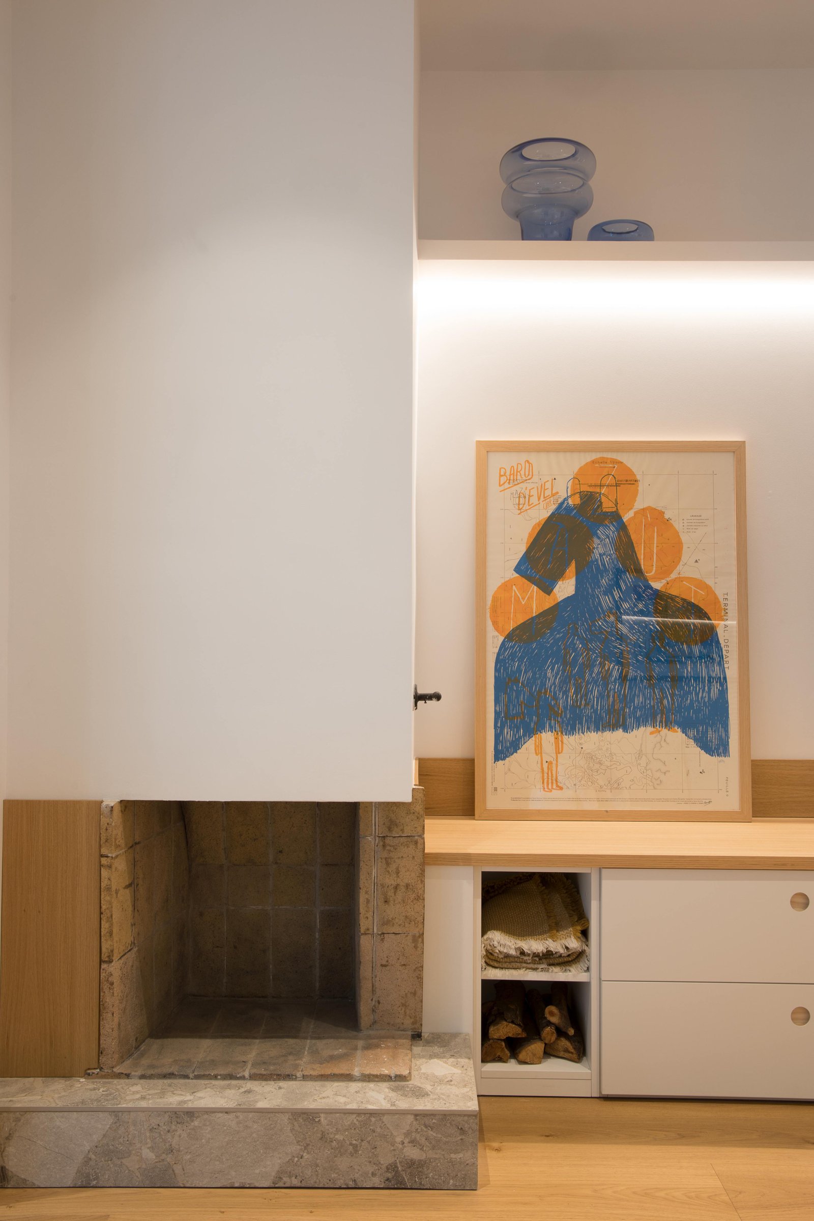 Detalle chimenea mueble salón