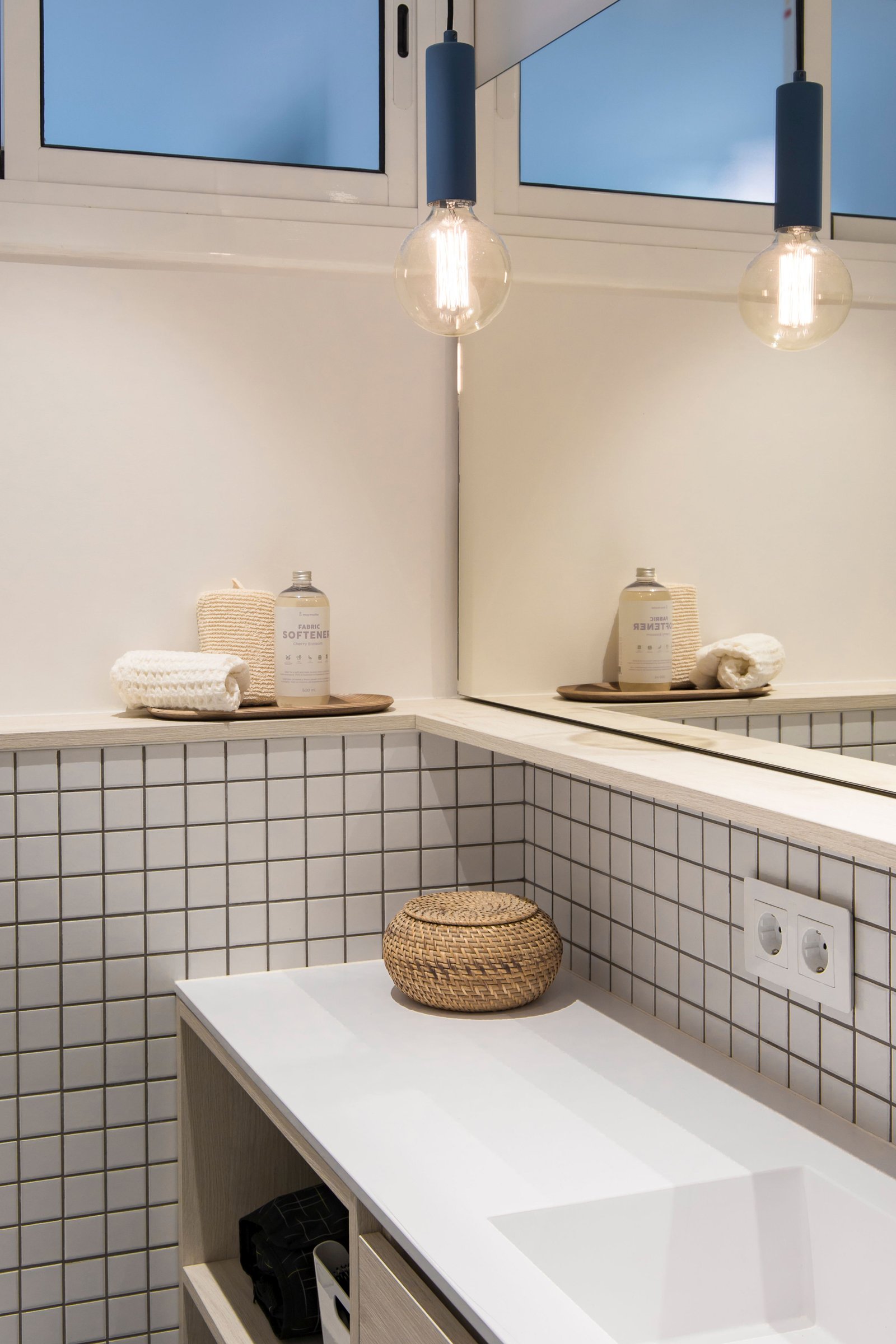 Detall muebles baño