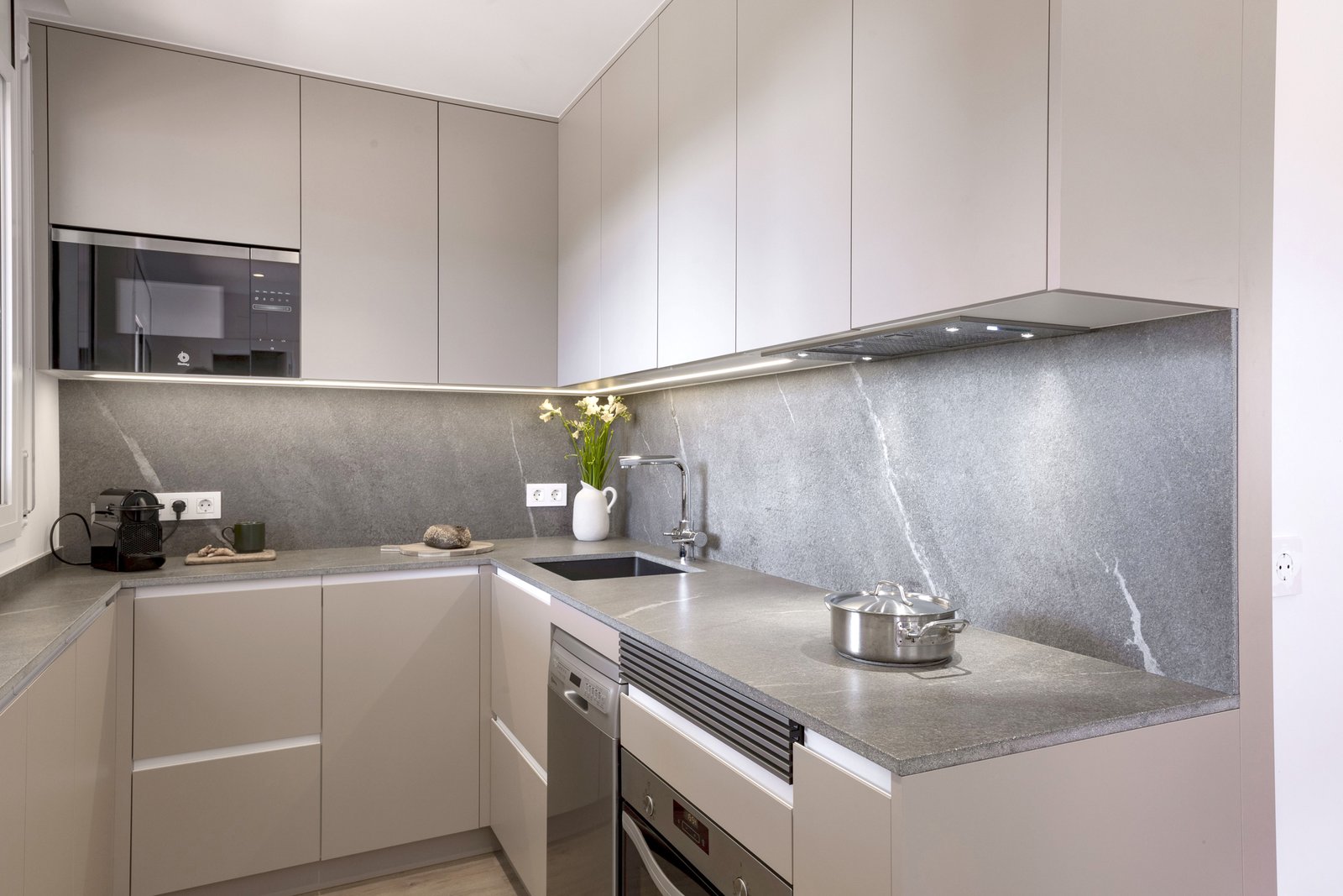 Cocina con cooking surface