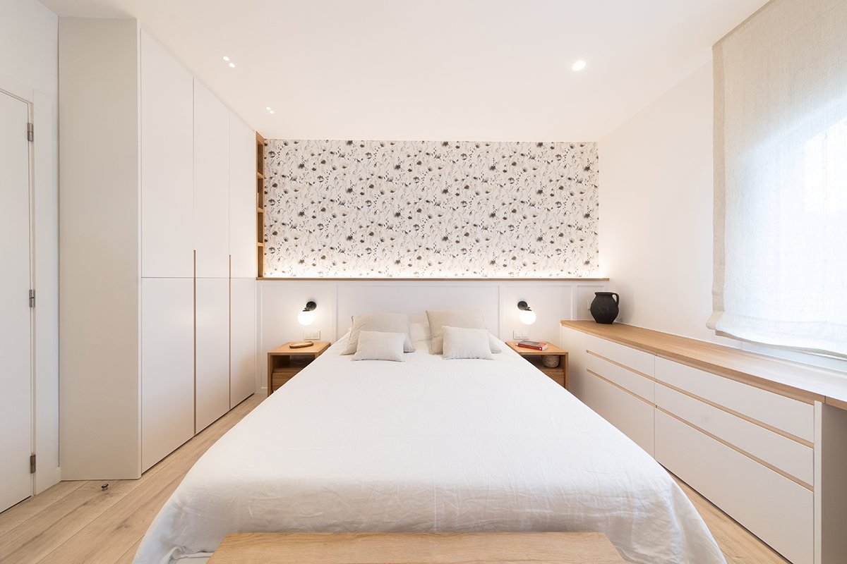 Cabezal de cama integrado